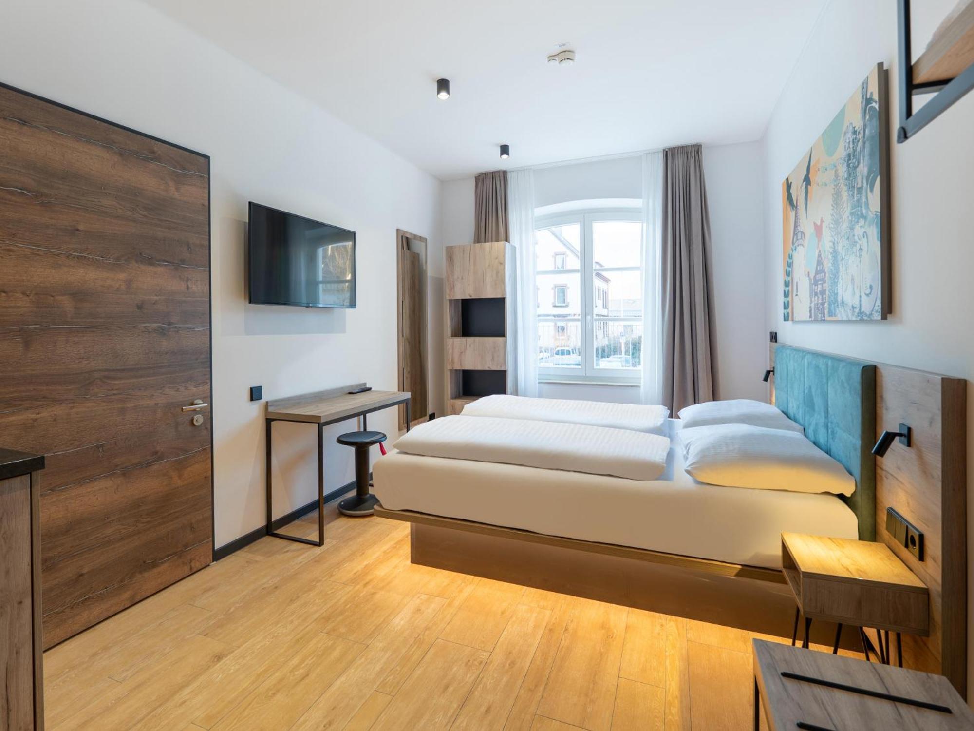 B&B Hotel Albstadt-Hbf Екстер'єр фото